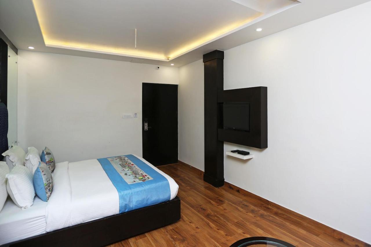 Hotel Pearl Blue Agra  Exterior foto